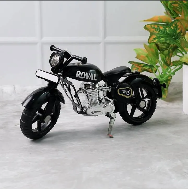 Royal die-cast motorcycle